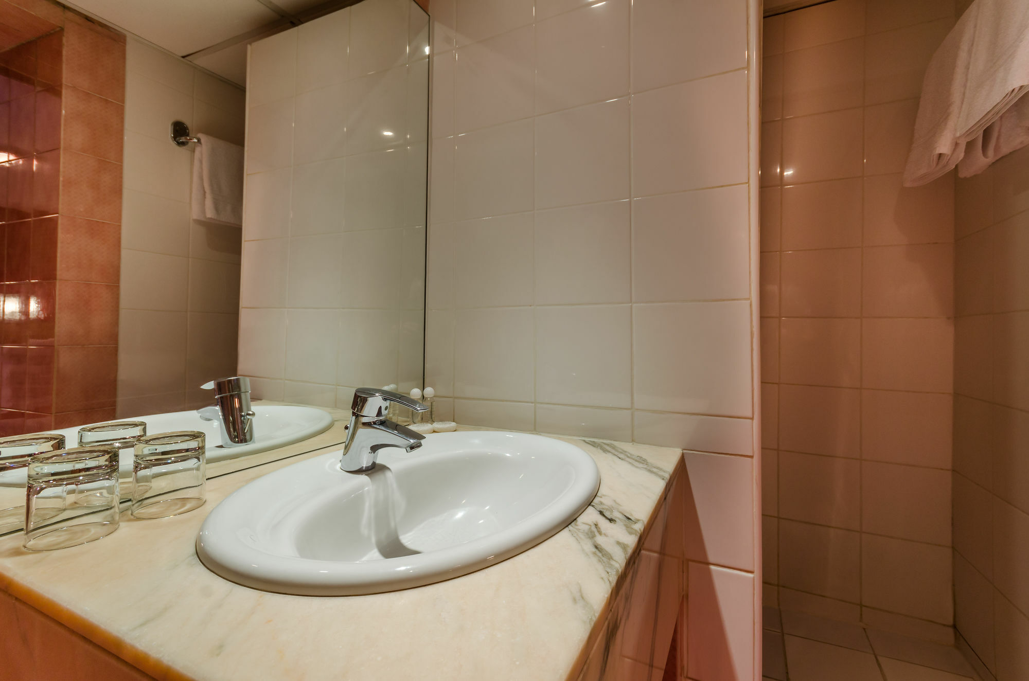 Nord Est Hotel Παρίσι Εξωτερικό φωτογραφία